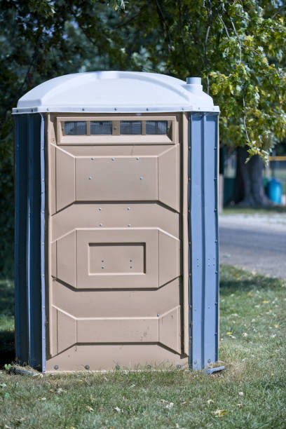 Best Emergency porta potty rental  in County Center, VA