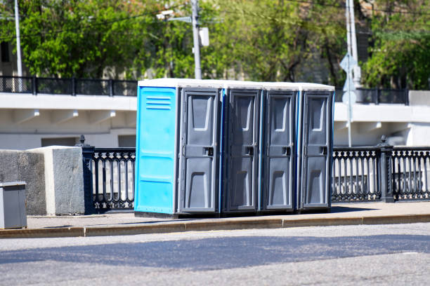 Porta potty delivery and setup in County Center, VA